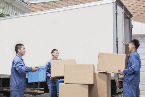 Local packing team organising fragile belongings for a Norbury relocation