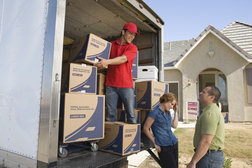 Load-based storage pricing example for a small home move