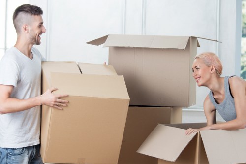 Organised moving and storage setup for a Norbury property